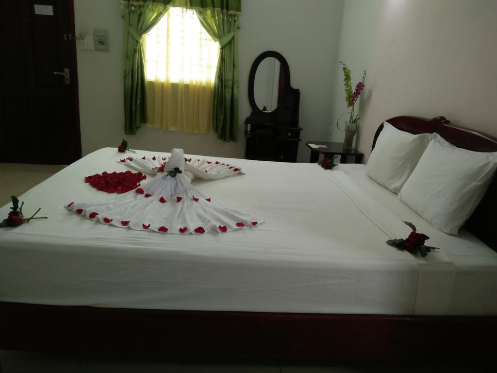 Valentine Hotel Hue Exterior foto